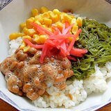 ５分！まな板なし❤納豆で３色丼♪（なめ茸ご飯）